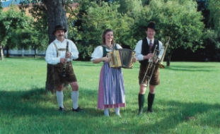 SontagsmusiCD2.jpg (56992 Byte)